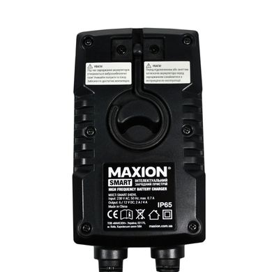 На фото: Інтелектуальний зарядний пристрій MAXION SMART HFGP04DVL (6V/12V. 2/4A)